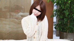 112124_01 Nampageat 是一个可爱的商业女孩，她可以自由地留在街上！在线观看