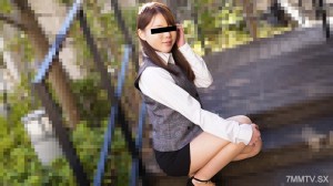 122724_01 在通往下层社会的道路上，Miniskirpa Pie的接待员逐渐捲入其中！在线观看