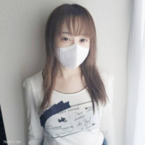 FC2-PPV-4603162 18岁——天真无邪！最近，我对H♡感到好奇，并操纵了一个拥有道石一树形象的身体的中年男子。在线观看