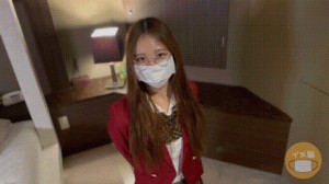 FC2-PPV-4617668 真正的 18 岁女孩为庆祝毕业首次出演 AV IMEDAMAFC2在线观看