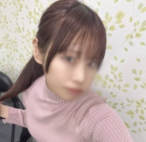 *Review-Bonus Mori* Ein vollbusiges Mädchen mit einem tollen Körper kommt ohne das Wissen ihres Freundes zu einem Vorstellungsgespräch. Wir necken sie gründlich und bringen sie immer wieder zum Kommen, wobei wir sie mit einer gefährlichen Menge Sperma füllen!在线观看