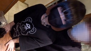 Golden Week-Rabatt. Meis viertes Werk! ! Sie trägt so süße, lässige Kleidung, dass es wie aus einem Manga aussieht. Sie hat gebadet und leidet unter Schlafmangel, aber sie hat trotzdem Amateursex! ! Und Creampie在线观看