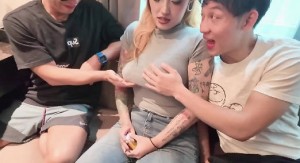 大像传媒DY-07平行宇宙的兩種腳色人生-魷魚