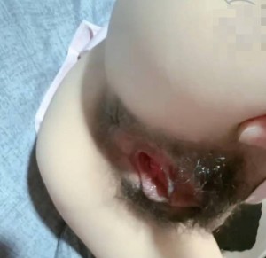 尤物姐姐变身护士服换了各种姿势后终于在厨房把姐姐内射了