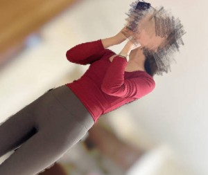 高冷女神沦为胯下玩物反差强烈趁她喝酒成功偷拍