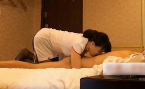 高级按摩SPA会所点了一位长发气质良家美少妇-天生爱风流