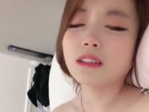 纯欲学妹约学长做爱直播逼真的很嫩